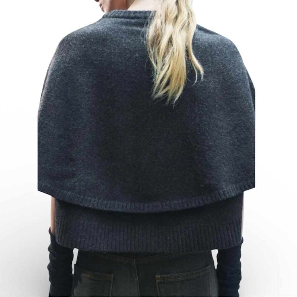 Zara Knit Cape Jacket - Large, gray - Picture 3 of 9